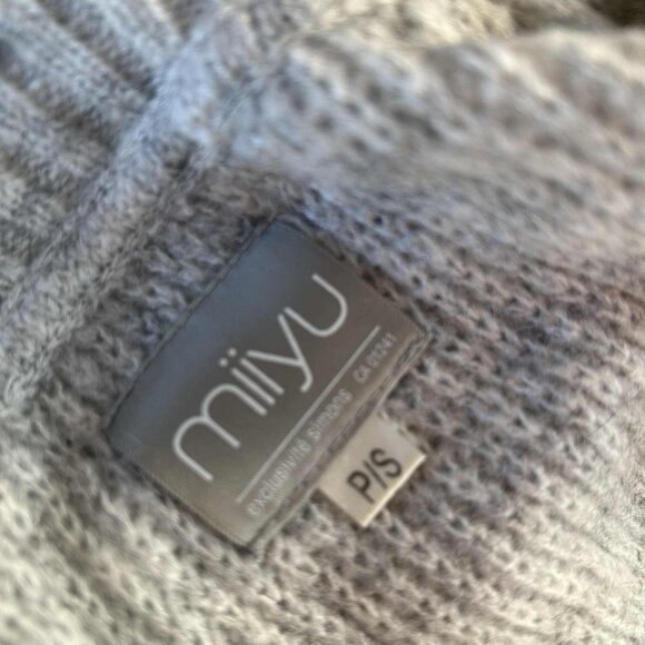 Miiyu by Simons Heather Grey Mohair-Blend Lace Shoulder High-Low Sweater - US S - Picture 10 of 10